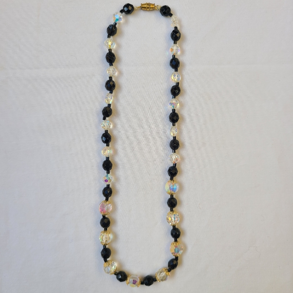 Vintage 19" Clear Iridescent & Black Faceted Bead Necklace